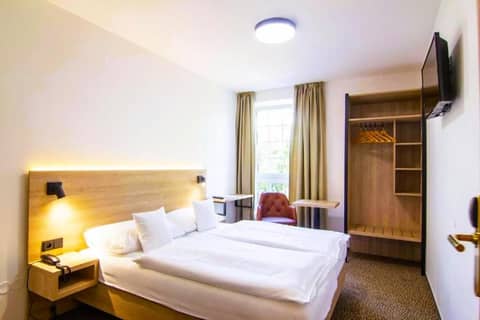 Hotel Avion — photo 2
