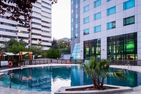 Eurostars Suites Mirasierra — recepcion & lobby