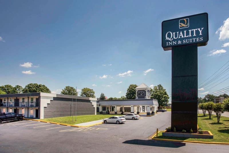 Quality Inn & Suites University Area — building