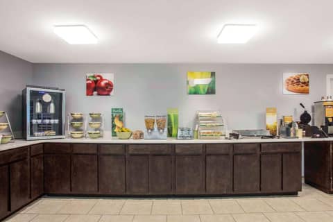 Quality Inn & Suites University Area — photo 2