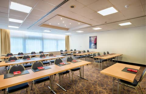 Leonardo Hotel Hamburg City Nord — meeting & event spaces