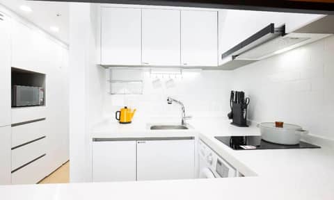 Busan Studio 202 — kitchen