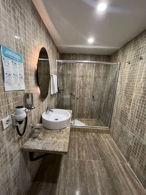 All Seasons Hotel — photo 4