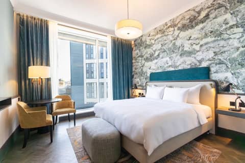 Radisson Blu Hotel, Glasgow — hotel room