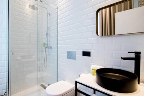 Plaza Mercado by MYR Hotels — bathroom