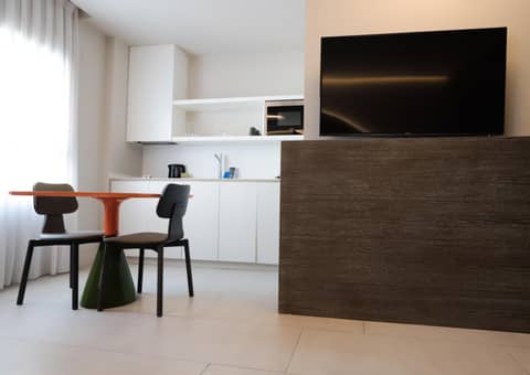 Plaza Mercado by MYR Hotels — hotel room