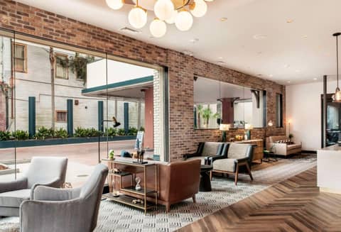 St Charles Coach House, an Ascend Collection Hotel — photo 5