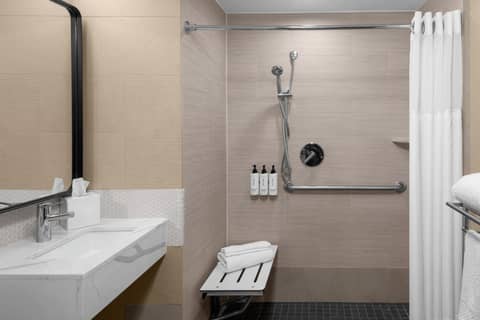 voco Times Square South New York by IHG — photo 4