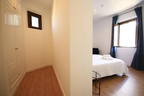 Apartamentos Setas Center — hotel room