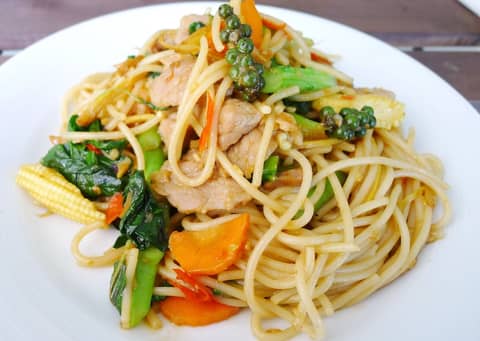 T5 Suites at Pattaya — dining