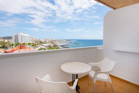 Iberostar Waves Bouganville Playa — photo 5
