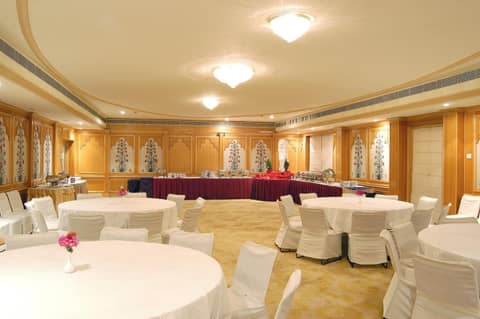 KK Royal Hotel & Convention Centre — photo 7
