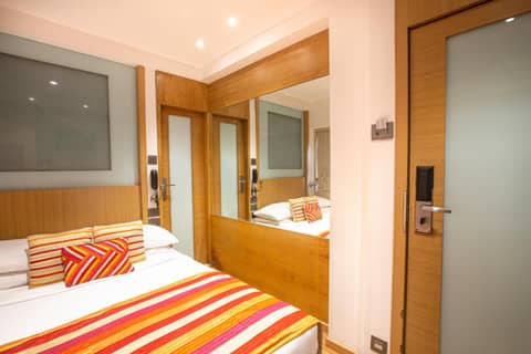 Hotel Bawa Continental Juhu Beach — photo 4