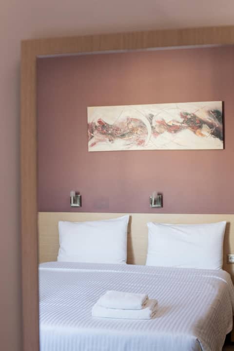 Acropolis View Hotel — bedroom
