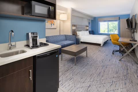Holiday Inn Express Hotel & Suites New Tampa I-75 by IHG — photo 7