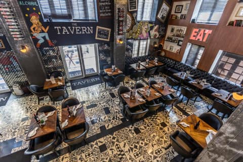 Hotel Croydon — restaurant