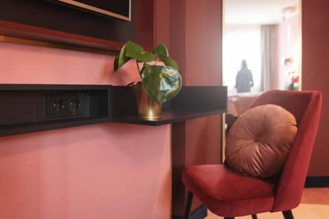 Holiday Inn - the niu Loco Munich North by IHG — photo 9