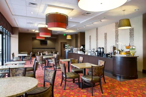 Plaza Suites On International Drive Near Universal Epic — photo 2