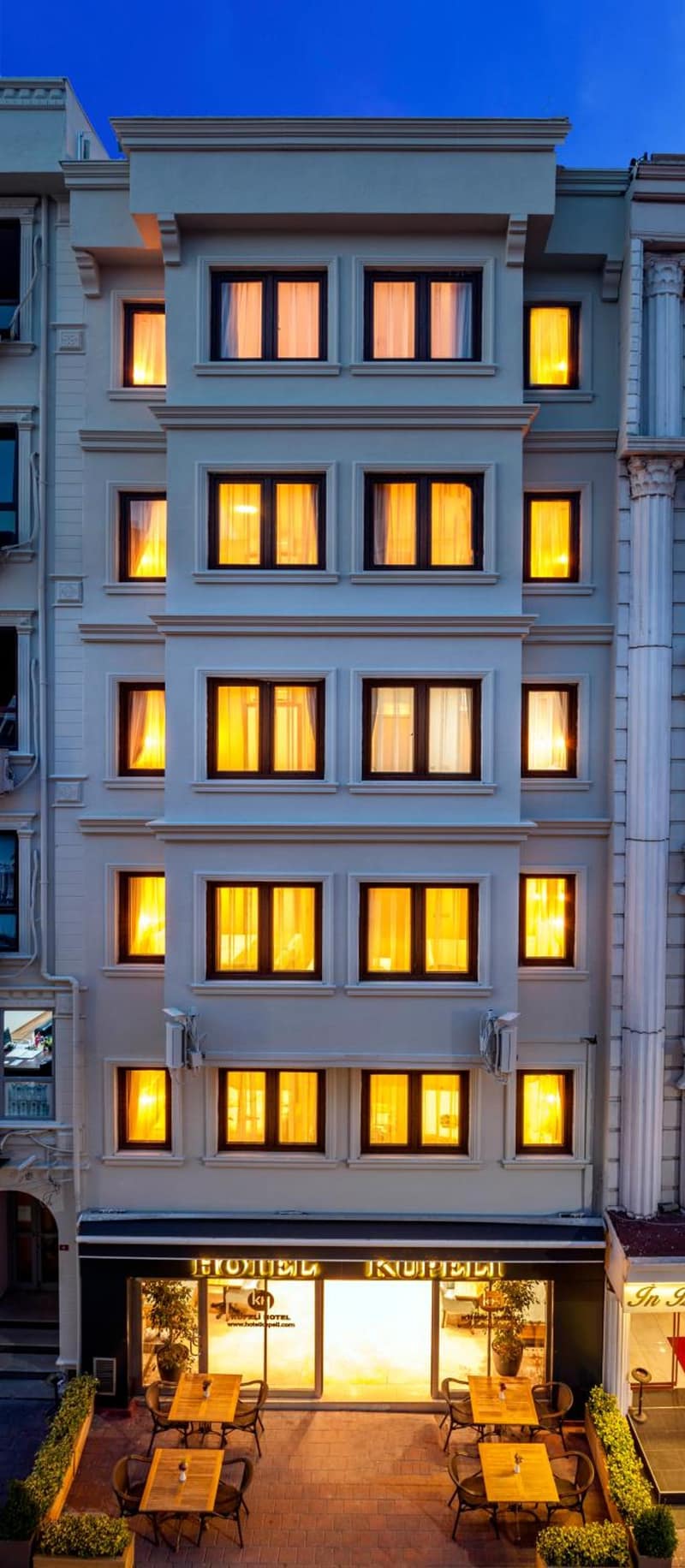 Kupeli Hotel — building