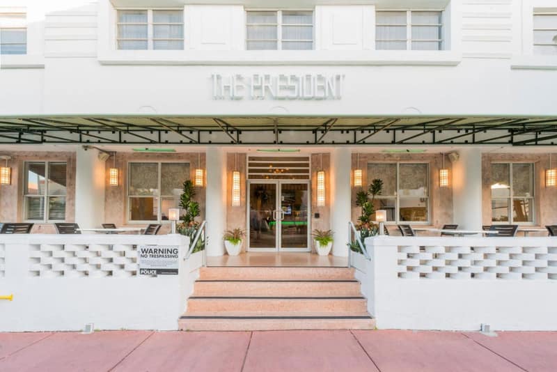 President Hotel — building