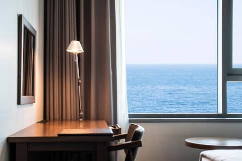 Grabel Hotel Jeju — hotel room