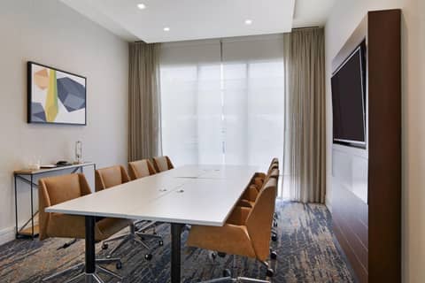Courtyard by Marriott Los Angeles LAX / Century Boulevard — photo 9