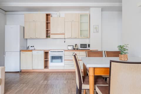 Yoga Residence Apartments — photo 2