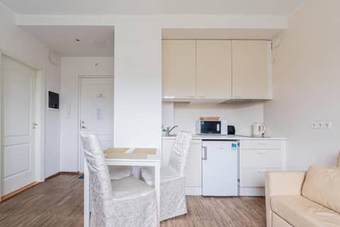 Yoga Residence Apartments — photo 8