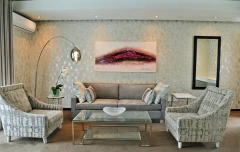The Cape Milner — lounge