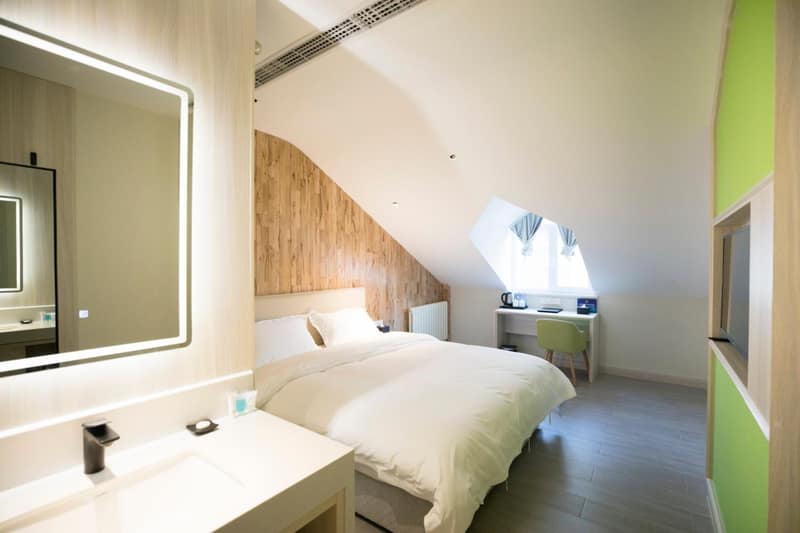 Beijing Saga Hotel — photo 1