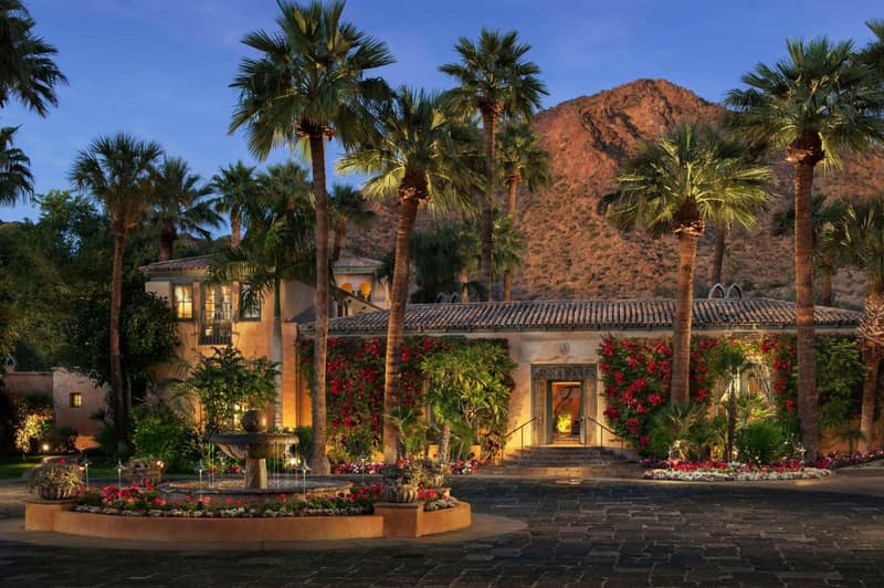 Royal Palms Resort and Spa, part of Hyatt — building