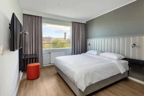 Park Inn by Radisson Meriton Conference & Spa Hotel Tallinn — photo 9