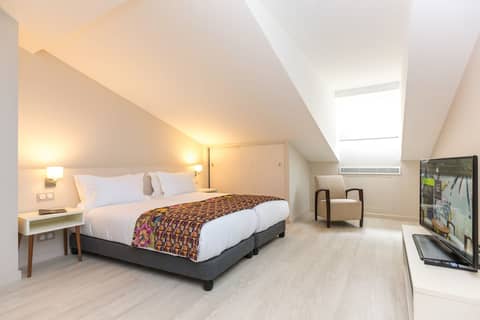 Palais Saleya Boutique Hôtel — hotel room