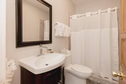 Chateau Hotel — photo 3