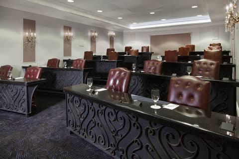 Le Pavillon, New Orleans, a Tribute Portfolio Hotel by Marriott — photo 7