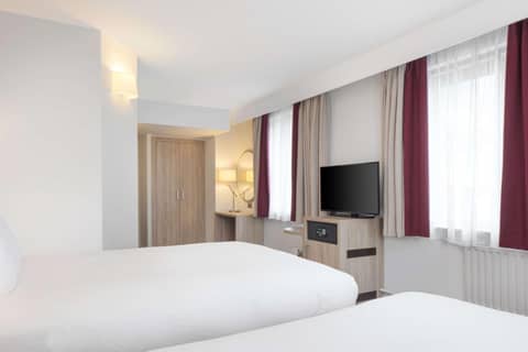 Hilton Garden Inn Dublin City Centre — photo 9