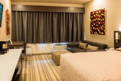 Le Chabrol Hotel & Suites — photo 8