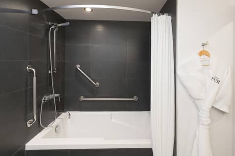 Hotel PUR, Quebec, a Tribute Portfolio Hotel — photo 9