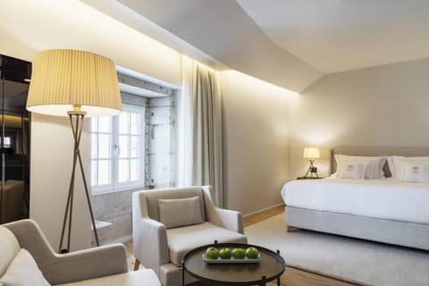 Casa da Companhia Hotel & Spa, Vignette Collection by IHG — hotel room
