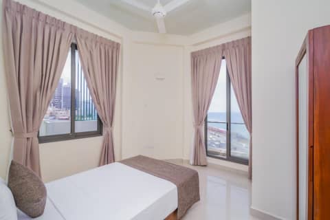 Marine Suites — photo 5
