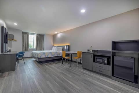Motel 6-Fort Worth, TX - Burleson — photo 3