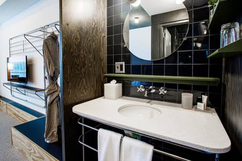 The Emily Hotel — photo 2