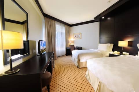 Hotel Borobudur Jakarta — photo 8