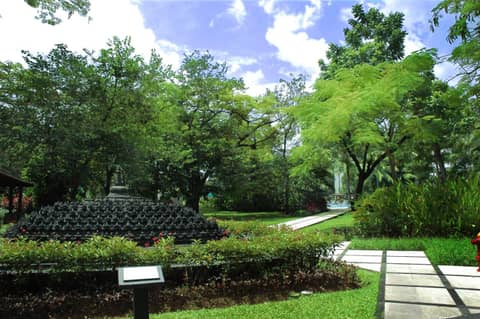 Hotel Borobudur Jakarta — photo 9