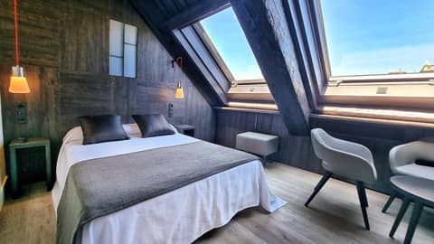 Hotel Sant Agustí — bedroom