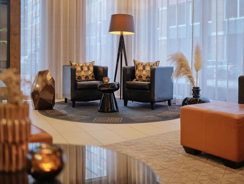 Adina Apartment Hotel Hamburg Michel — recepcion & lobby
