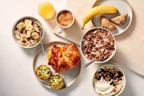 Fairfield Inn & Suites by Marriott Nashville Airport — dining