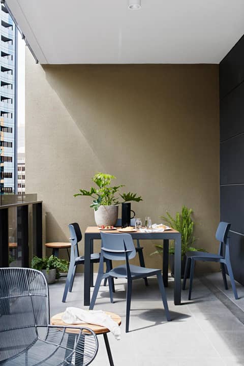 Tyrian Albert Park Lake — balance & terrace