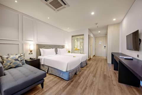 Wyndham Danang Golden Bay - Free Shuttle Bus to Beach — photo 8