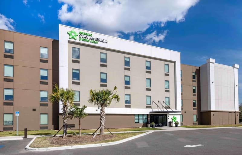 Extended Stay America Premier Suites - Tampa - Fairgrounds - Casino — building